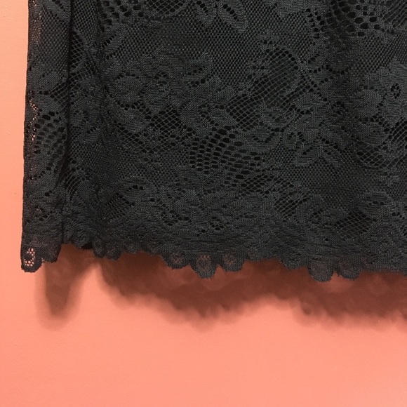 Black Lace Dress - Picture 4 of 4
